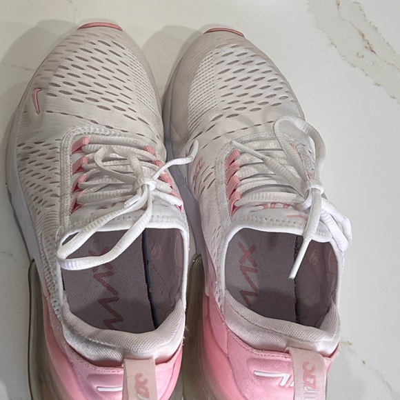 Nike Air Max 270 White and Pink Shoes - Picture 5 of 10